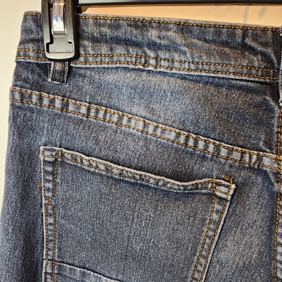 MBX Men's Dark Blue Jeans Slim Fit Denim Jeans Size 32 x 32 - Picture 9 of 11